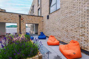 Hilltop Serviced Apartments - Sheffield